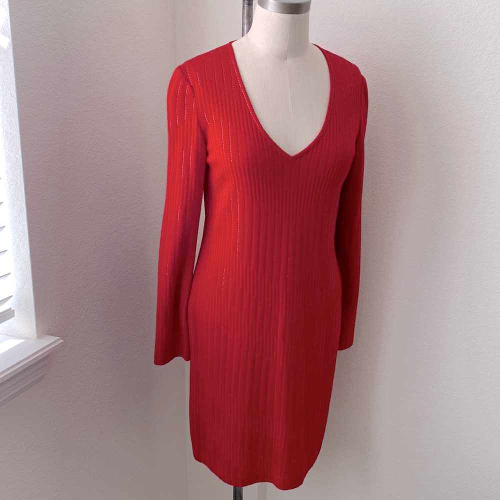 St. John long sleeve v-neck red knit sweater evening dress Classic Mob Dopamine